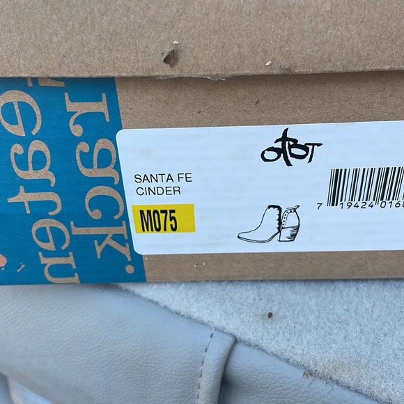 OTBT Women’s shoe. Multiple sizes. Color-Santa Fe Cinder. NWT. In box. - Picture 5 of 5